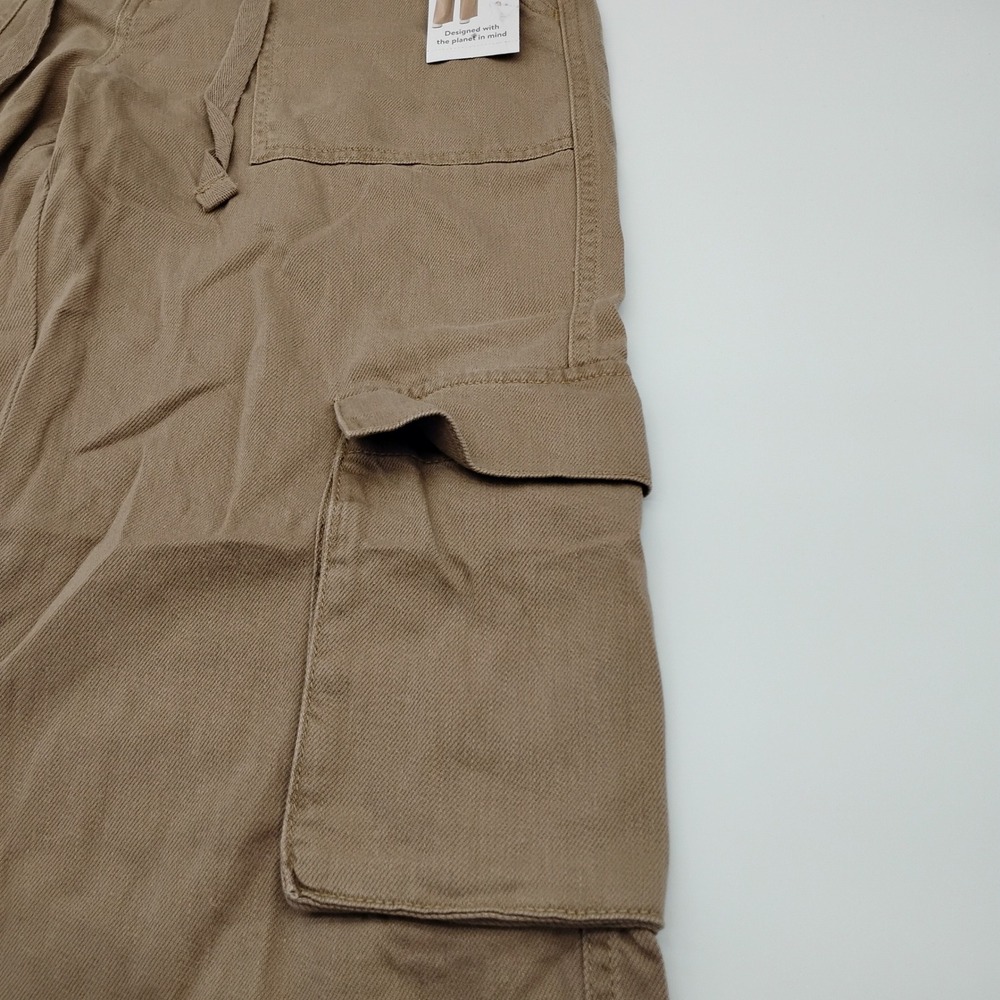 Time and Tru Womens Relaxed Cargo Pants Ermine Brown Wide Leg Tall Size 10 NWT - Picture 2 of 15